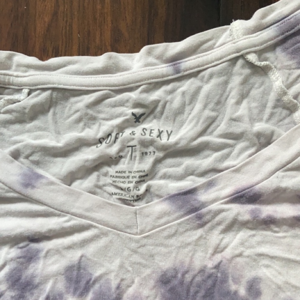 American eagle vneck - Picture 2 of 2